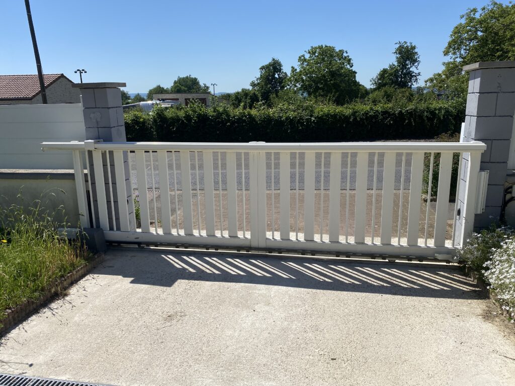 Motorisation portail coulissante Renwez Ardennes
