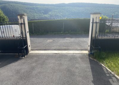 Portail double vantaux ouvert Deville ardennes