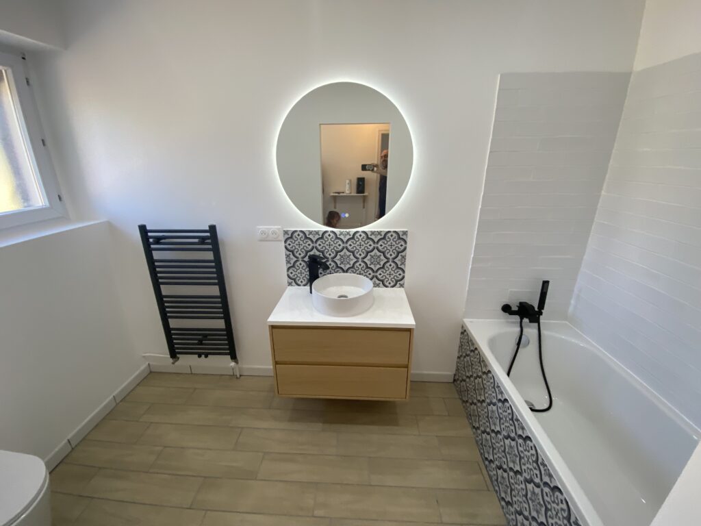 renovation-salle-de-bain-charleville-mezieres-apres Rénovation salle de bain à Charleville-Mézières Après