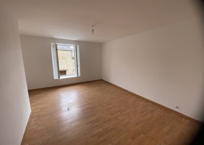 Après peinture chambre Renwez
